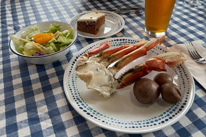 Lumberjack Show and Harbor Haus Crab Feast - Frequently Asked Questions