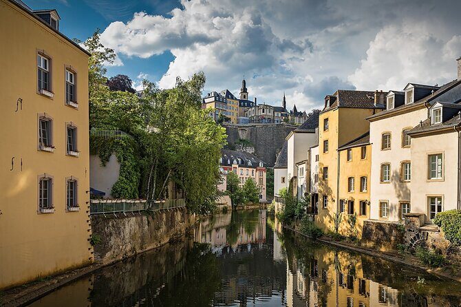 Luxembourg Private Walking Tour With A Professional Guide - What Travelers Say About This Tour