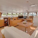 Luxury Hawaiian Sea Turtle, Dolphin Sail and Kona Snorkel - The Sum Up