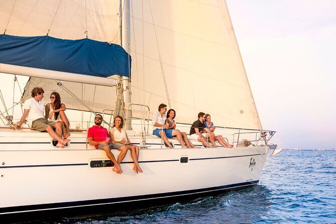 Luxury Sailboat Tour at Sunset in Los Cabos + Snacks + Premium Drinks - The Details: Food, Drinks, and Comfort