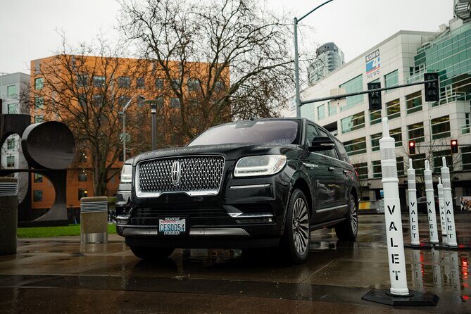 Luxury SUV Airport Transfer for Alaska Cruises (Max Group of 6) - The Experience on the Road