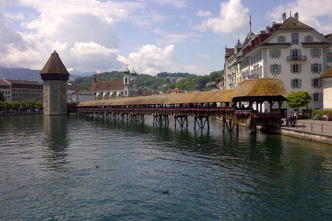Luzern Discovery: Small Group City Walk with Lake Cruise - FAQs