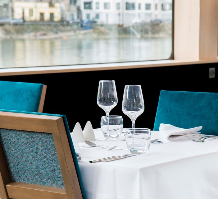Lyon 2.5-Hour Dinner Cruise - The Dining Experience