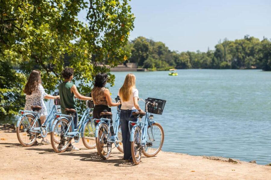 Lyon: Discovery of the Tête d'Or Park by bike - What the Ride Feels Like