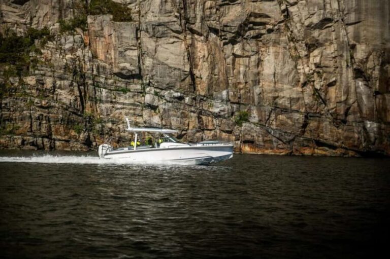 Lysefjord Minibus Excursion and Optional Speedboat Safari - The Itinerary in Detail