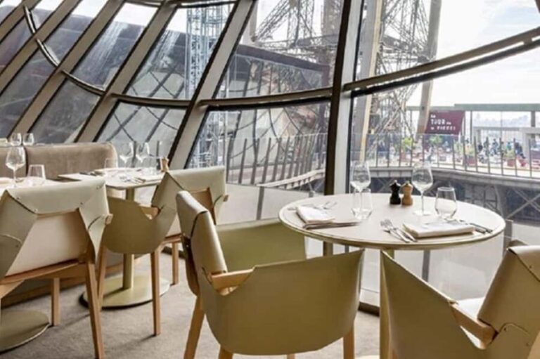 Madame Brasserie Lunch Reservation with Seine Cruise - Who Is This Experience Best For?