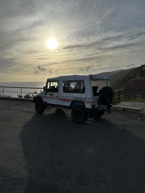 Madeira Jeep Safari Tour with Fanal Forest and Natural Pools - What Makes This Tour Stand Out