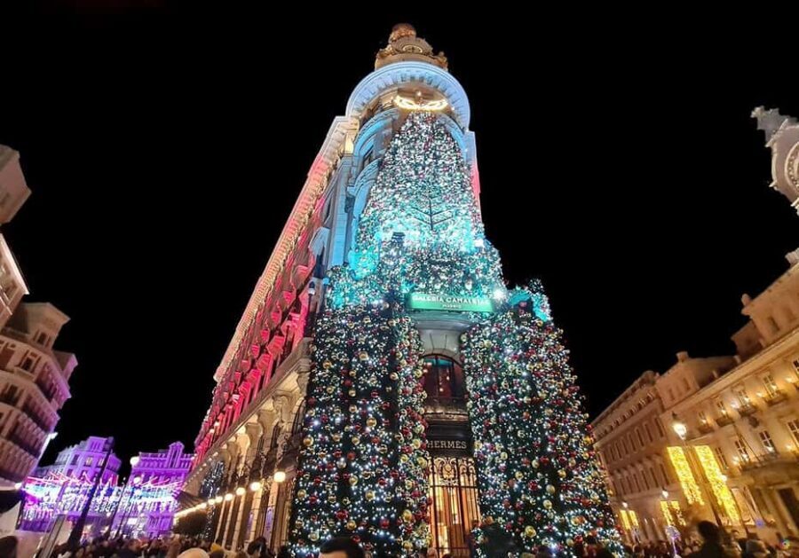 Madrid: Christmas Lights Night Tour by Electric Tuk Tuk 1hr - Navigating the Itinerary