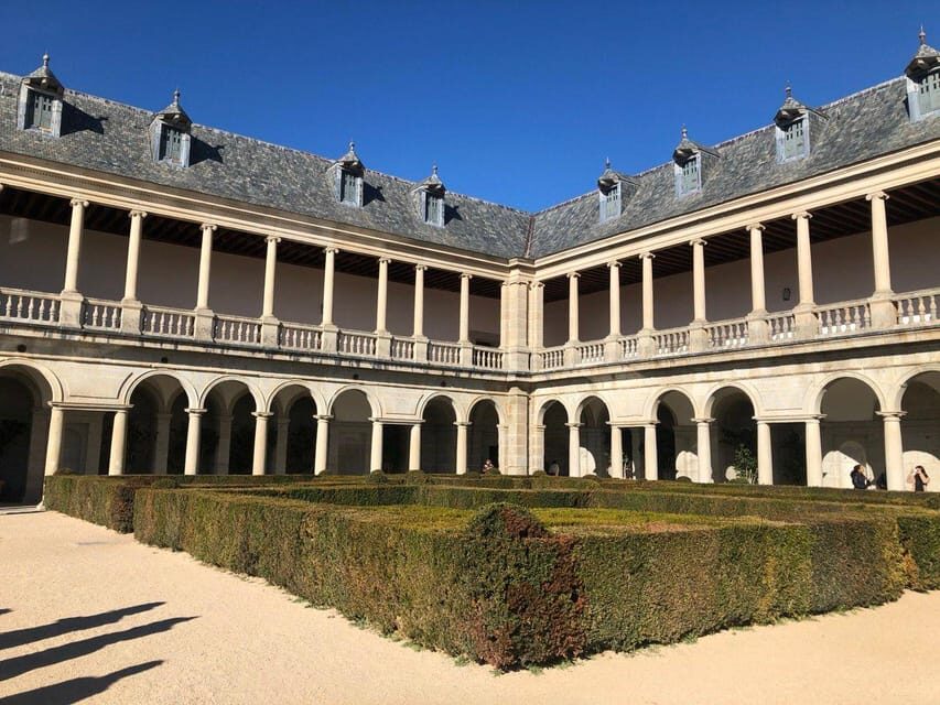 Madrid: Dark Legends and Mysteries Guided Walking Tour - The Experience: What You’ll Love and What to Watch Out For