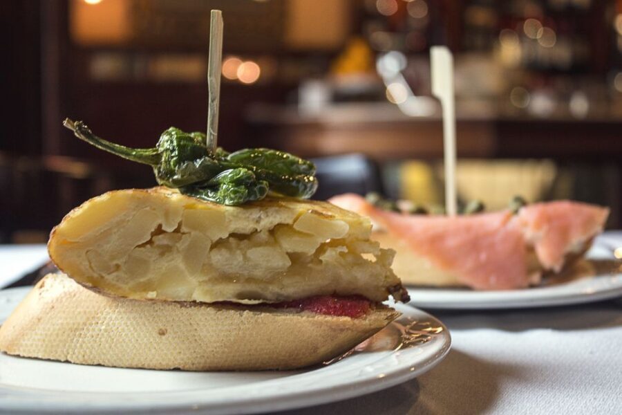 Madrid: Food Tour with 10 Tastings of Tapas, Tortilla & More