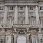 Madrid: Guided tour of the Royal Palace in French - A Closer Look at the Itinerary