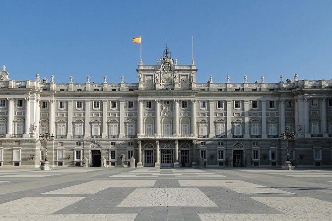 Madrid Highlights & Royal Palace Private Tour with Hotel pick up - How the Experience Adds Up