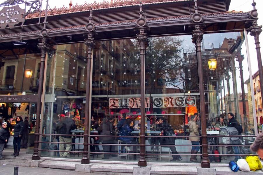 Madrid: La Latina Walking Tour with Tapas and Drink - The Landmarks and Stops