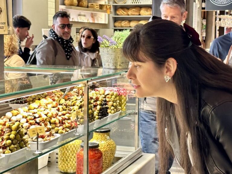 Madrid: Old Town Walking Tour and Flamenco Show - Real Traveler Feedback