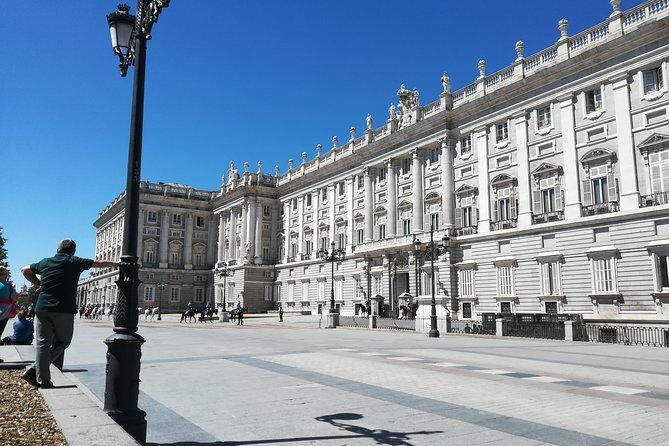Madrid Old Town Walking Tour with Small Group - The Itinerary—What You Can Expect