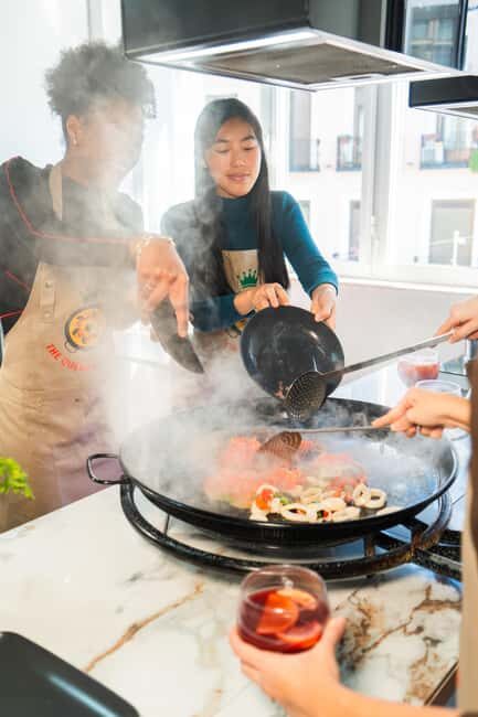 Madrid: Paella & Sangria Classes  Seafood, Chicken or Vegan - The Food & Drink Experience
