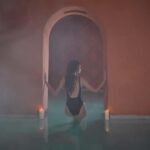 Madrid - Plaza Mayor: Baño Relajante - Group Size and Atmosphere