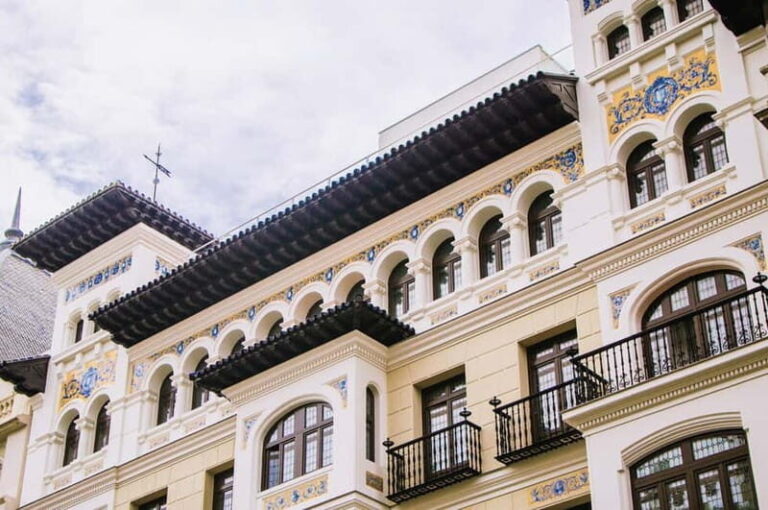 Madrid: Private Highlights Walking Tour with Rooftop Stop - The Highlights: Landmarks and Stories