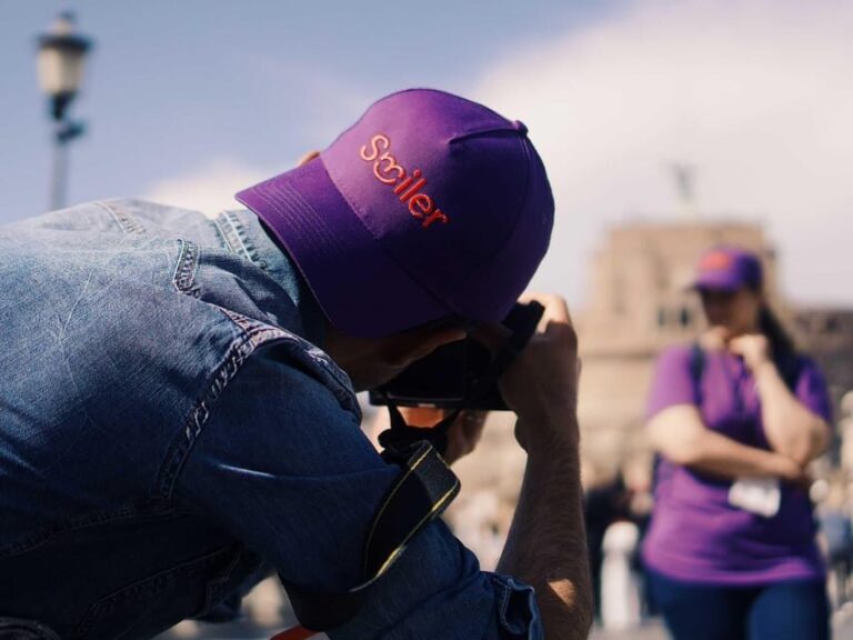 Madrid: Professional photoshoot at The Royal Palace - What’s Included — And What’s Not