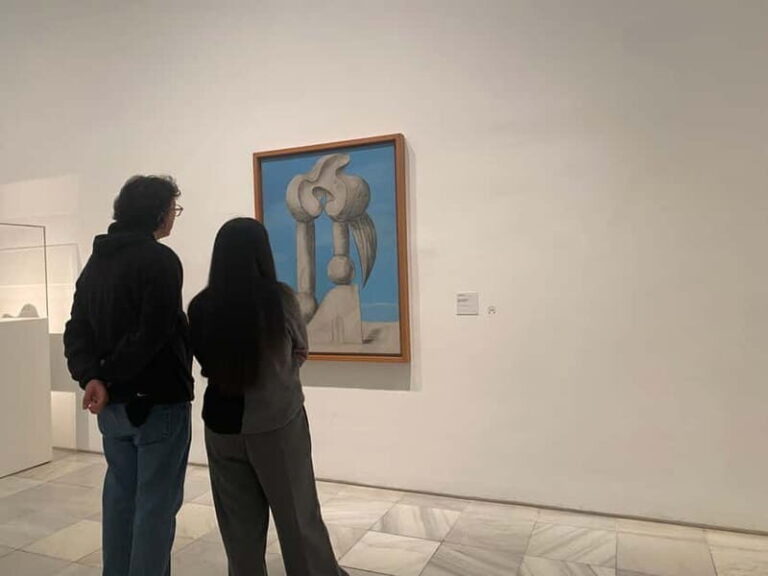 Madrid: Reina Sofía Museum Guided Tour, Small Group - What to Expect from the Experience