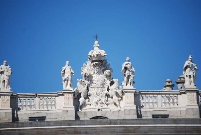 Madrid: Royal Palace Private Tour with Tickets - What to Expect from the Tour