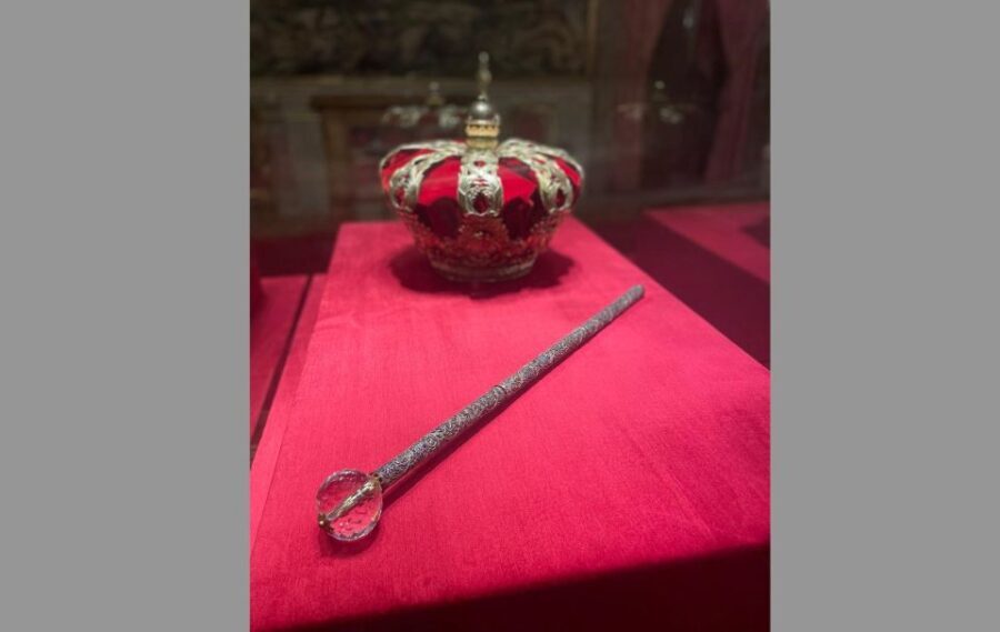 Madrid: Royal Palace tour - semi private or private - What to Expect: Practical Details