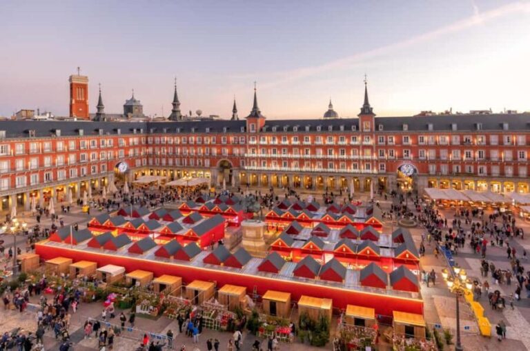 Madrid's Must-Sees + Lunch/Dinner (Private Tour) - Inside Madrid’s Architectural Gems