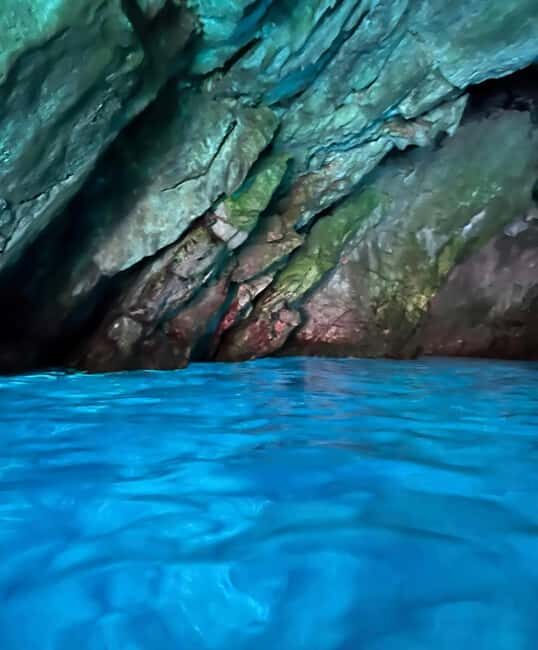 Makarska: 3 island, Cave, Cliffs, Jelsa, Lagoon, Golden Horn - What to Expect on the Tour