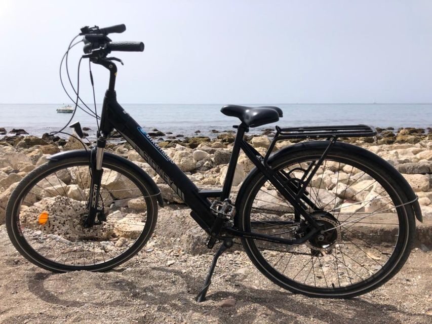 Malaga: Electric Bike Rental - The Sum Up