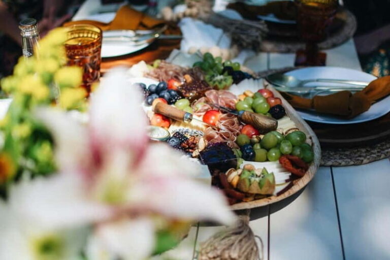 Malaga: Farm-to-Table Tasting Experience with Abuela/Nonna - Who Should Consider This Experience?