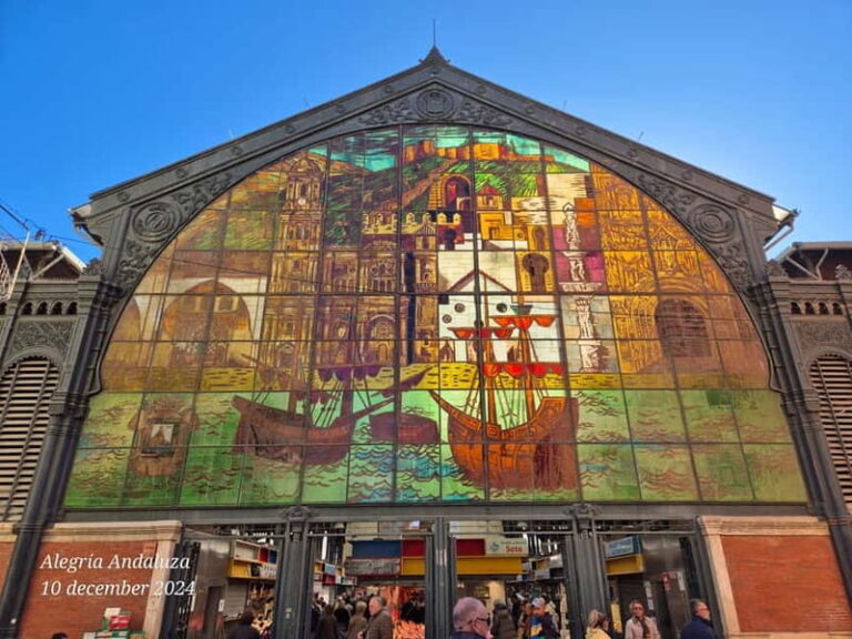 Málaga: Highlights Walking Tour with Drinks and Tapas - What You Can Expect From the Tour