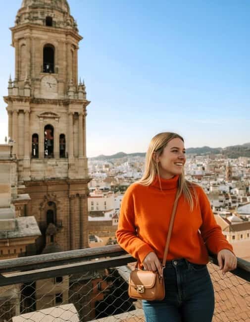 Málaga: Insta-Perfect Walking Tour with a Local Guide - What to Expect in Terms of Experience