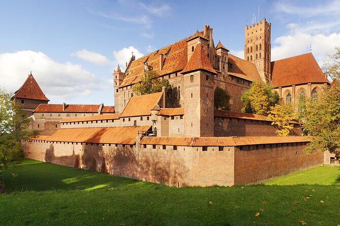 Malbork Castle Private Tour from Gdansk - Who Should Consider This Tour?