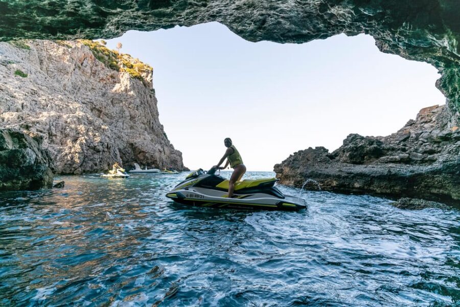 Mallorca Alcudia: Jack Sparrow Cave Jet Ski Tour - Starting Point and Training