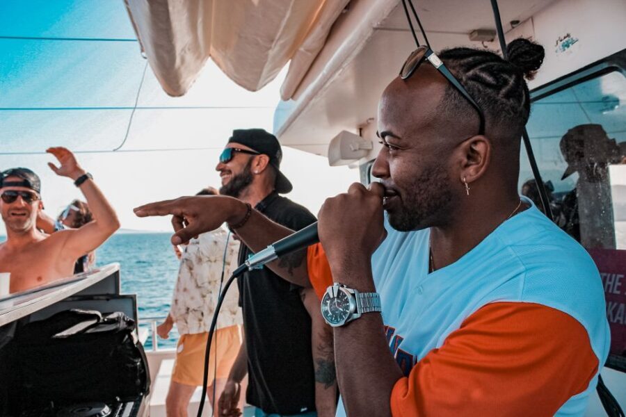 Mallorca: Boat Party with DJ, Buffet and Entertainment - Who Is This Tour Best For?