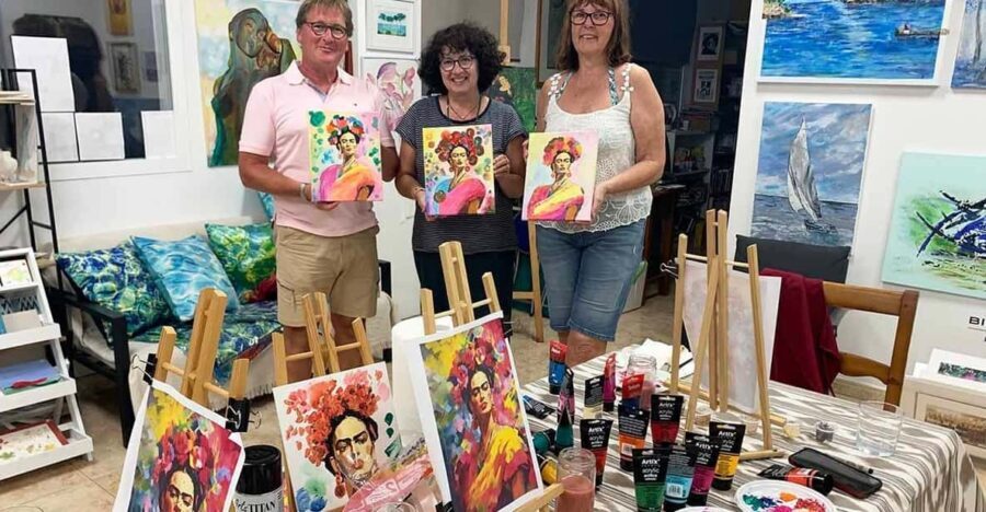 Mallorca/Porto Cristo: Paint your own Frida Kahlo - What to Expect from the Frida Kahlo Painting Workshop