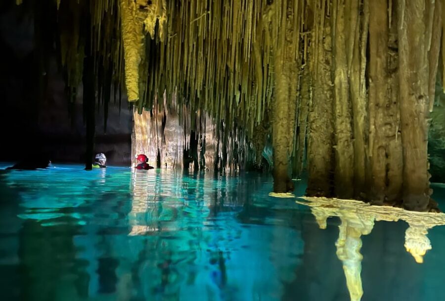 Mallorca: PREMIUM Aquatic Cave Exploration Guided Tour - A Deep Dive into the Experience