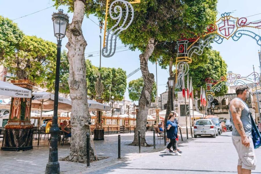 Malta: Gozo Day Trip with Ferry, Lunch, and Bulgarian Guide - Lunch and Cultural Break