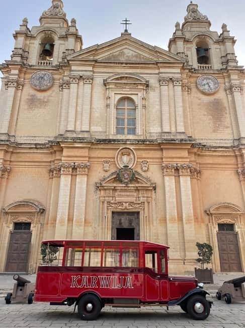 Malta: Private Chauffeur-Driven Vintage Bus - FAQ