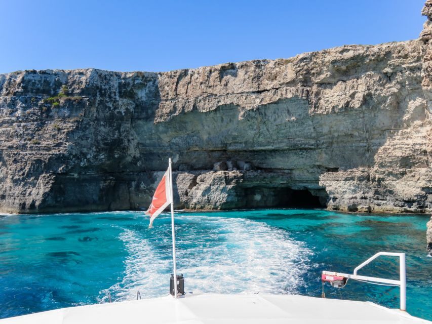 Malta: Sunset Cruise to the Blue Lagoon - The Experience Onboard