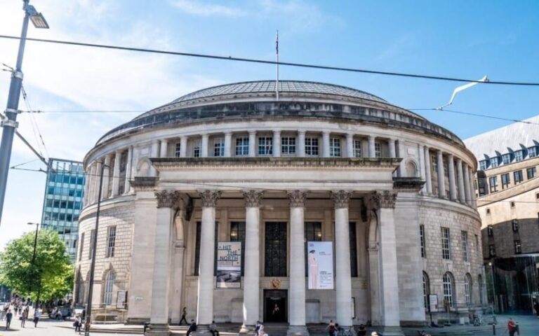 Manchester: City Walking Tour & Exploration Game - The Sum Up