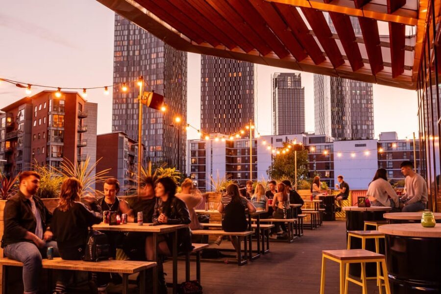 Manchester: Junkyard Golf Club Tickets for 9 or 18 Holes - Is This Experience Right for You?