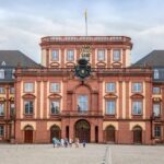 Mannheim, guided costume tour: Hangmen, Witches, Huguenots - Who Should Consider This Tour?