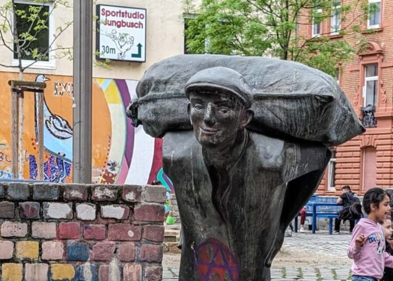 Mannheim, guided walking tour: Pulsating Jungbusch - The Value of This Tour