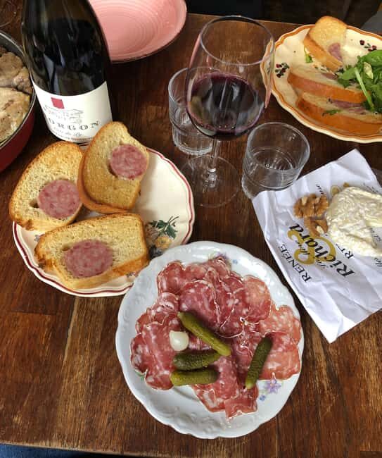 Marais: Food Tour with a Parisian Sommelier - FAQ