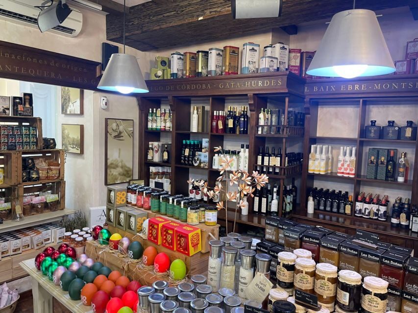 Marbella Old town Tour & Premium Tasting experience - The Walk Through Marbella’s Historic Center