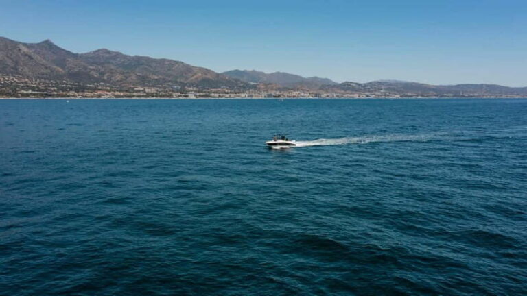 Marbella: Private Boat Rental with Skipper and Banana 2-8hrs - What’s Included and What’s Not
