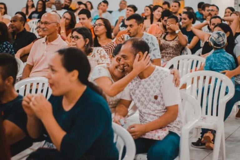 Marelle Bleue! Comedy club + DJ set - What to Expect at the Comedy Show