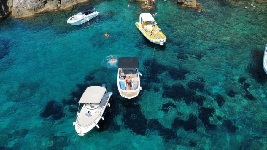 Marina Frapa: 7 Caves Boat Tour with Drinks and Snorkeling - The Itinerary in Detail