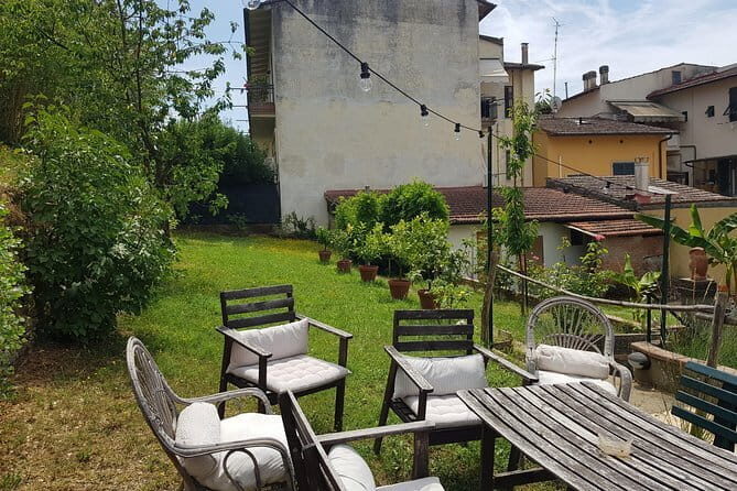 Market Tour & Traditional Tuscan cooking class in a garden - Practical Details